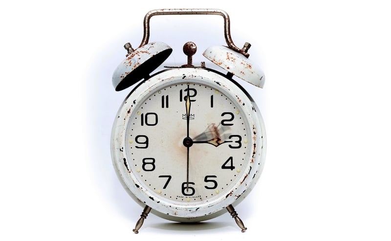 Time Bandits Pursuit